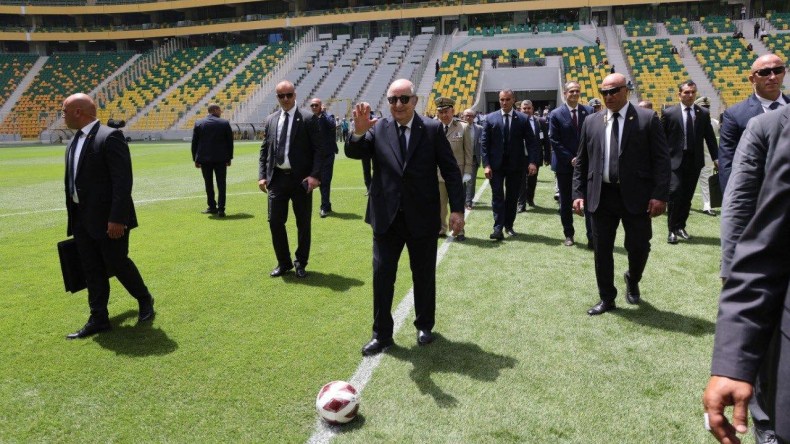 منتخب “الأفلان” يسلّم المشعل لجيل رياض محرز