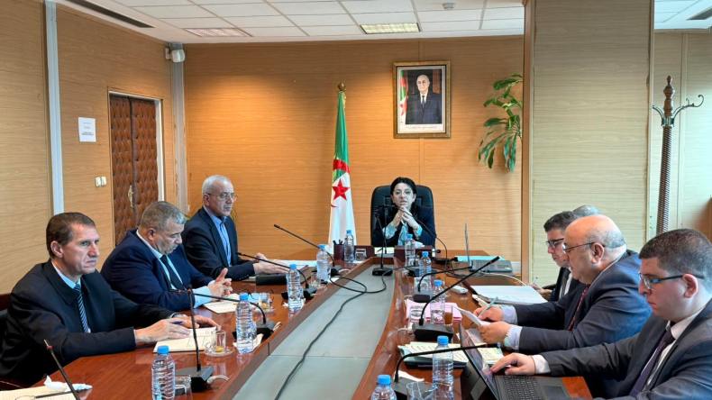 تجارة: تكثيف الرقابة على الأسواق لضمان التموين
