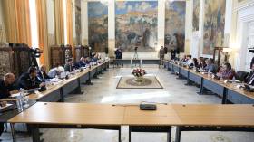 وفد من مساعدي أعضاء الكونغرس الأمريكي يحل في الجزائر