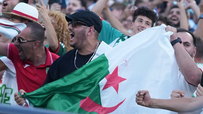 “نحن معكم… عليكم بالاستفاقة والتأهل للدور الثاني”
