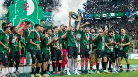 “العميد” يحصد لقبه العاشر والثالث توالياً