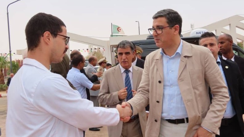 وزير الصحة يقر حزمة إجراءات لتطوير القطاع الصحي بأدرار