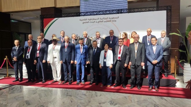 بالصور.. بداري يستقبل نخبة من الباحثين الجزائريين بالخارج