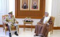 استقبال الفريق أول شنقريحة من قبل نائب رئيس الوزراء العماني لشؤون الدفاع