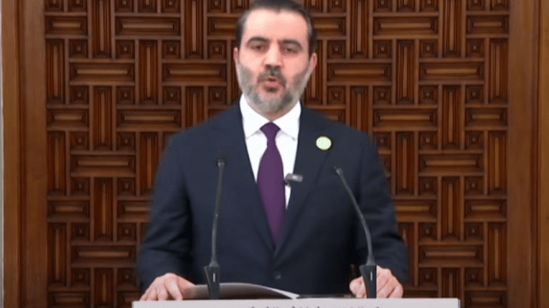 هذا ما بحثه وزير الخارجية السوري مع الرئيس تبون