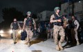 غارات و عمليات برية على الحدود الباكستانية الأفغانية تسفر عن عشرات القتلى