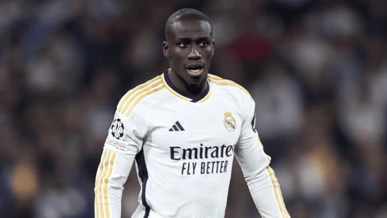 فيرلاند ميندي يمثل أمام المحكمة