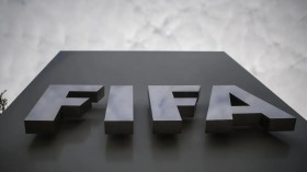 فيفا يرفع الحظر عن منتخب روسيا ويسمح بمشاركته في كأس العالم