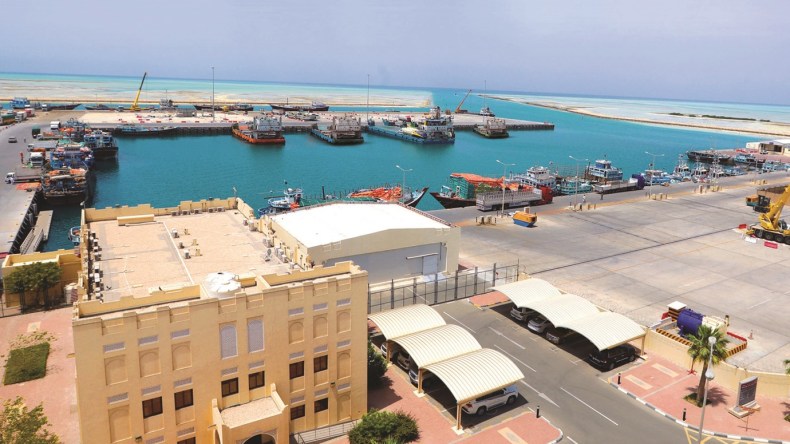 استئناف التجارة البحرية بين إيران وقطر