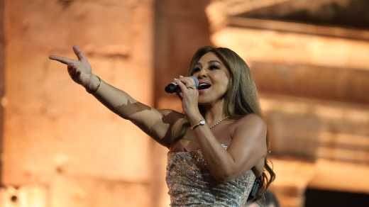 إليسا تحيي ليلة مليئة بالحب والرومانسية في مهرجان جرش الـ40