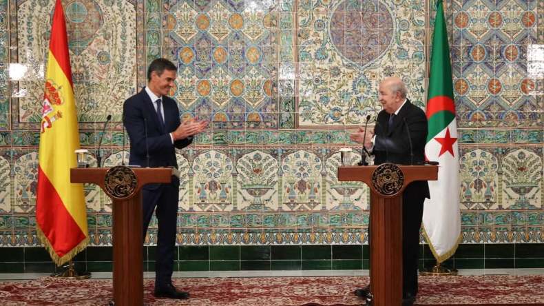الرئيس تبون يشيد بـ”تجاوب” السلطات الإسبانية مع مساعي الجزائر لاسترجاع الأموال المنهوبة