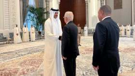 بتكليف من الرئيس تبون.. عزوز ناصري يقدم واجب العزاء لأمير قطر
