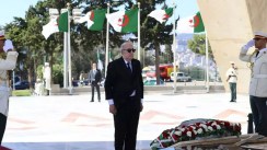Le Président de la République se recueille à la mémoire des martyrs de la Révolution