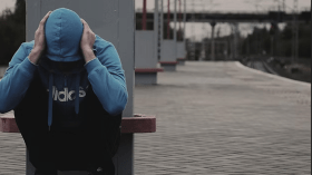 تزايد ملحوظ لهروب القصّر من المنزل صيْفا… والمتّهم “فيسبوك”