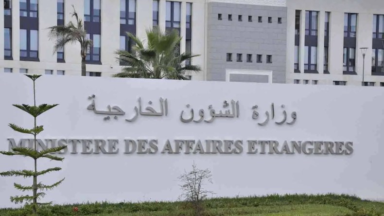 الجزائر تدين اعتداءات المستوطنين الصهاينة وتدعو لتحرك دولي عاجل