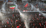 في رابع  أيام تشييع خامنئي.. هذا ما طالب به إيرانيون!