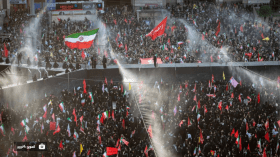 في رابع  أيام تشييع خامنئي.. هذا ما طالب به إيرانيون!