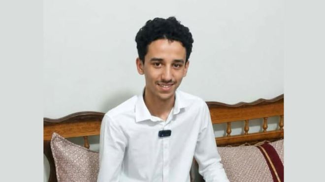 “اشتغالي بكتاب الله ساعدني على  الحفظ والمراجعة”