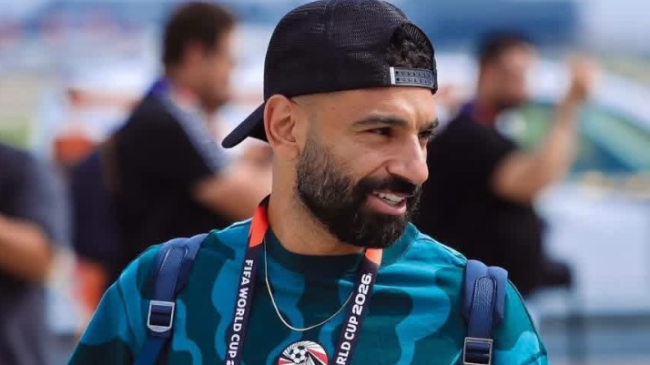 ملياردير يقدم عرضا مغريا لمحمد صلاح