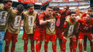 أسطورة الكرة السويسرية يعلّق قبل مواجهة المنتخب الجزائري