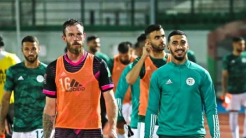 دولي جزائري مغترب يعرض خدماته على أندية البطولة الوطنية