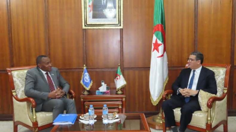 هذا ما ناقشه آيت مسعودان مع ممثل منظمة الصحة العالمية بالجزائر