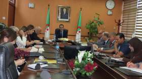 الجزائر وتشاد تبحثان تعزيز التعاون في مجال الصحة