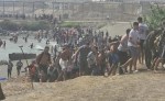 وصول أكثر من 1500 شخص إلى سبتة من المغرب
