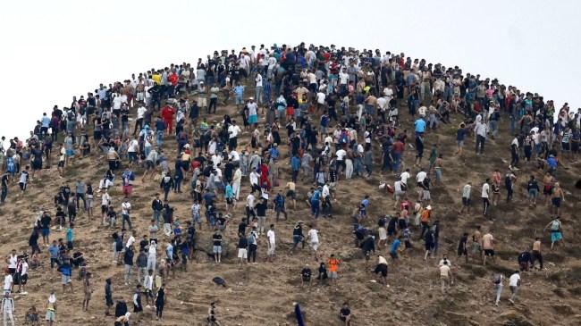 حوالي 60 ألف شخص دخلوا سبتة من المغرب في 24 ساعة