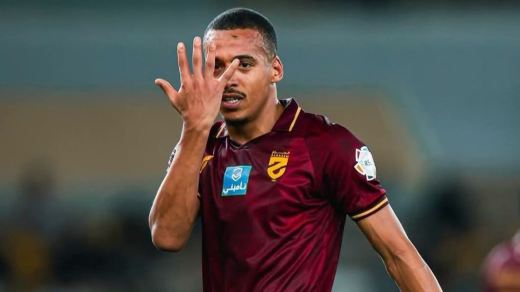 بن دبكة يهز شباك الاتحاد السعودي بالهدف الثالث