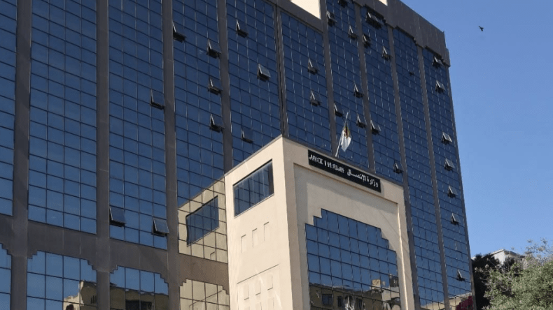 وزارة الاتصال تدعو إلى الامتناع عن تسجيل المقابلات مع أسر ضحايا حادث حافلة بومرداس