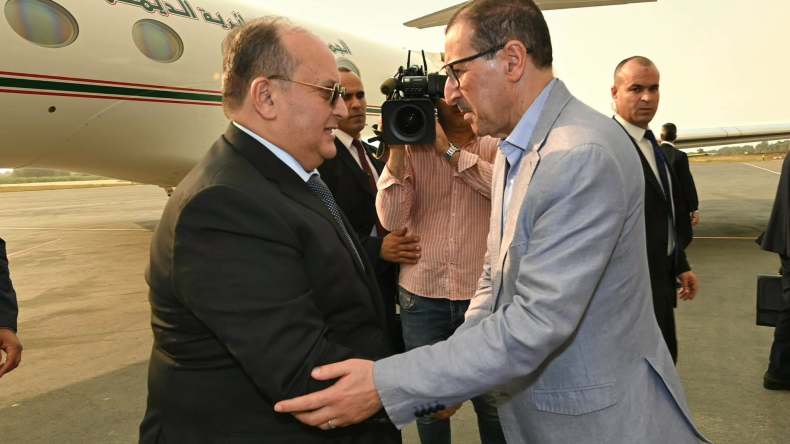 الوزير الأول في جيجل للوقوف ميدانيًا على الوضع الناجم عن الحرائق