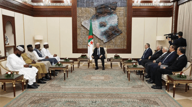 “نصائح حكيمة قدّمها لنا الرئيس تبون”