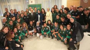 فيديوهات وصور.. محاربات الصحراء يعدن إلى الجزائر بعد إنجاز تاريخي