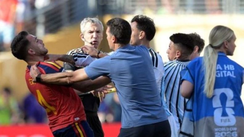 “الفيفا” تسلّط عقوبة مغلّظة على منتخب الأرجنتين