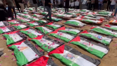 بعد عامين ونصف تحت الأنقاض.. تشييع 112 شهيدا من ضحايا مجزرة الصبرة