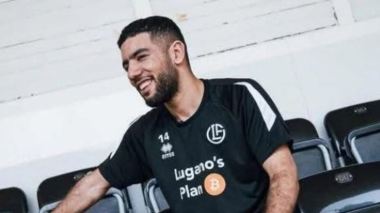 قندوسي يُسجّل ويتأهّل