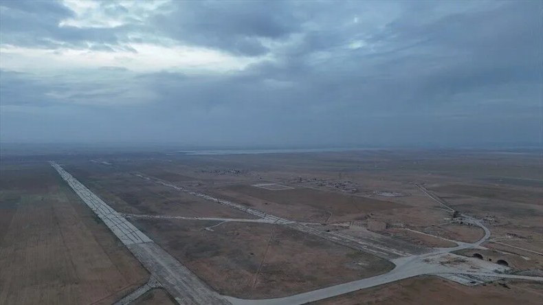 Syrie: Israël frappe l’aéroport militaire d’Idleb