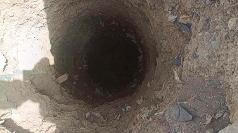 إنقاذ شخصين وانتشال جثة من داخل حفرة بولاية باتنة