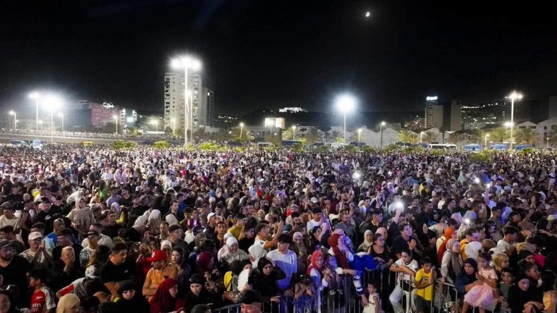 في الصابلات… «أغاني نظيفة»… ثم يأتي سبتمبر!