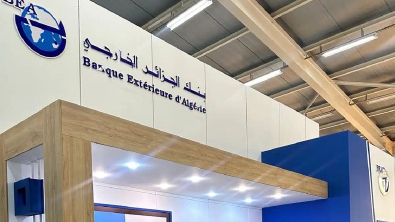بنك الجزائر الخارجي يطلق تمويلا لتجديد الحافلات  
