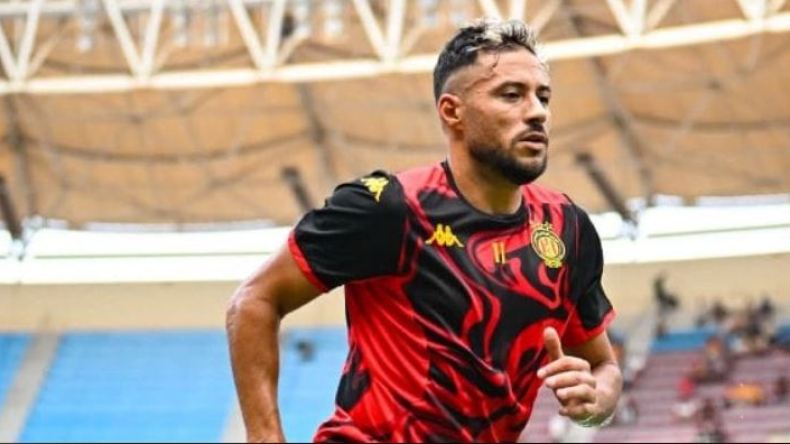 بِالفيديو: بلايلي يتحدّى المولودية ويُهدر ركلة جزاء