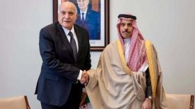 عطاف يتباحث بنيويورك مع نظرائه من الكونغو وموريتانيا واليمن والسعودية