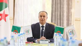 صادي يدعو الأندية إلى تكثيف الاستثمار في التكوين والتكفل بالفئات الشابة