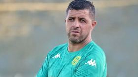 بلحوسين يرفضُ عرضاً مُغريًا لتدريب الترجّي التونسي