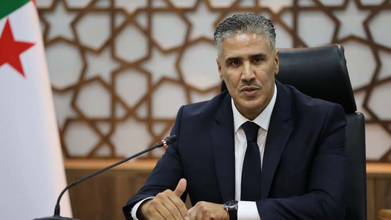 تنصيب لجنة إعداد قانون البناء والسكن في المناطق الغابية
