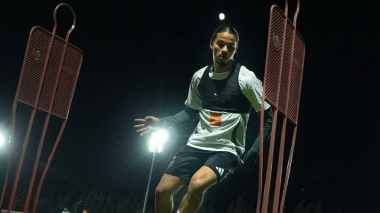 حاج موسى وبن سبعيني يلتحقان بتربص المنتخب الوطني