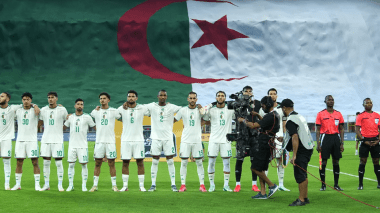 تعيين طاقم تحكيم مباراة بوروندي والجزائر