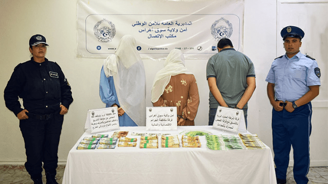حجز حوالي 77 ألف أورو بالمعبر الحدودي بالحدادة في سوق أهراس