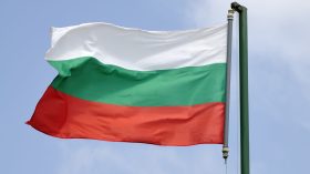 بلغاريا تستدعي سفيرها لدى الإمارات